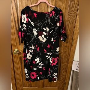 Women’s Alfani Floral Print Dress size 20 W